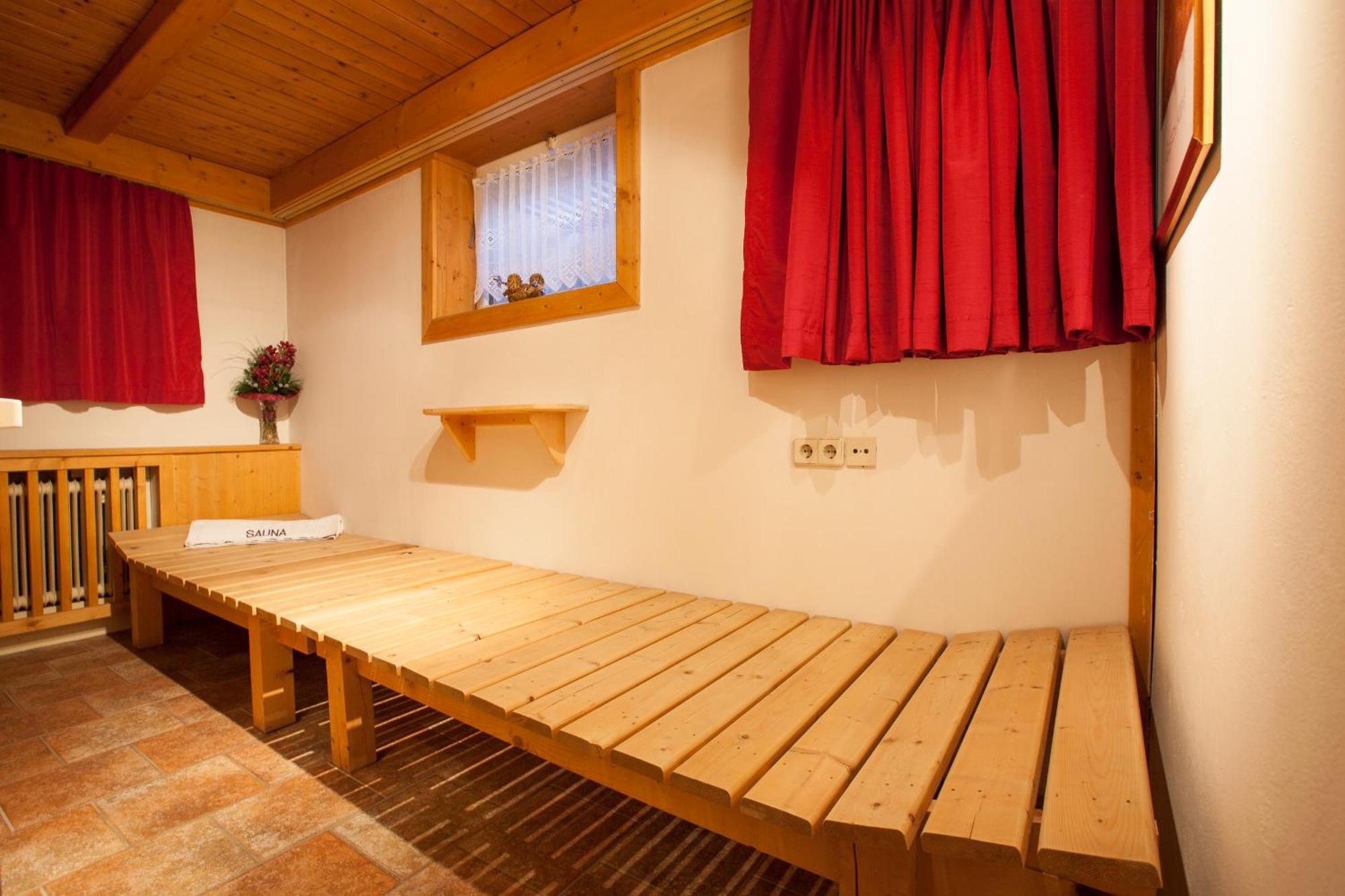 Haus Steinbock Bed & Breakfast Neustift im Stubaital Ngoại thất bức ảnh