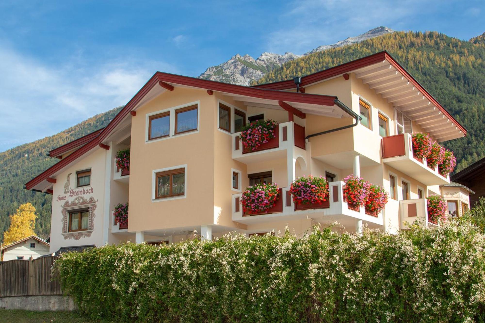 Haus Steinbock Bed & Breakfast Neustift im Stubaital Ngoại thất bức ảnh