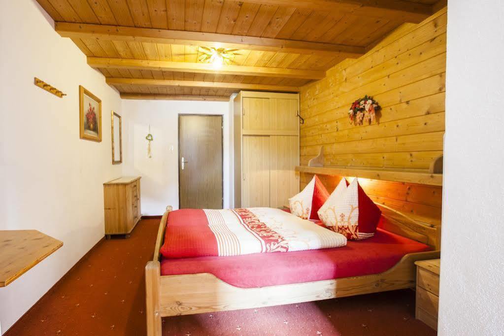 Haus Steinbock Bed & Breakfast Neustift im Stubaital Ngoại thất bức ảnh